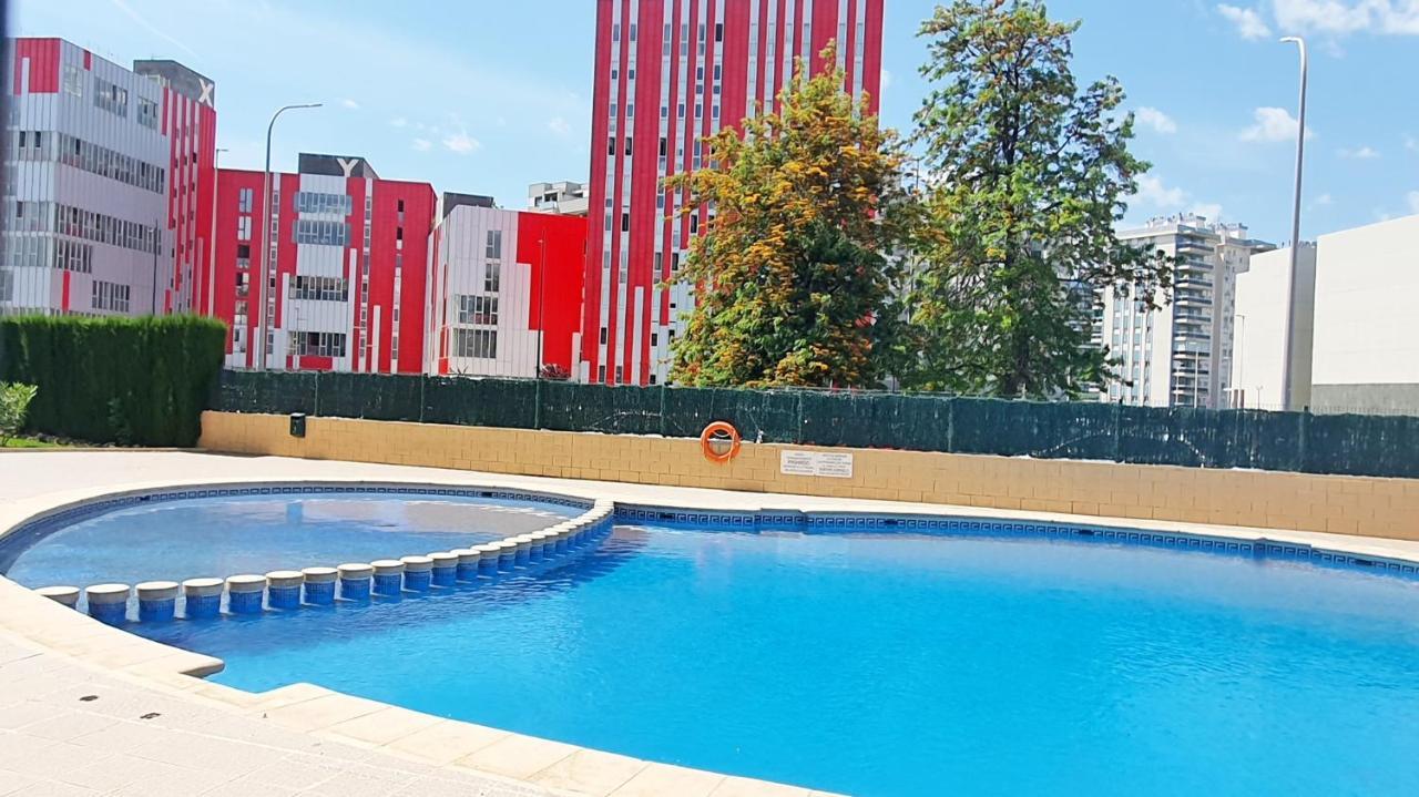 Universidad Del Mar - Alquiler Solo Familias Gandía Exteriör bild