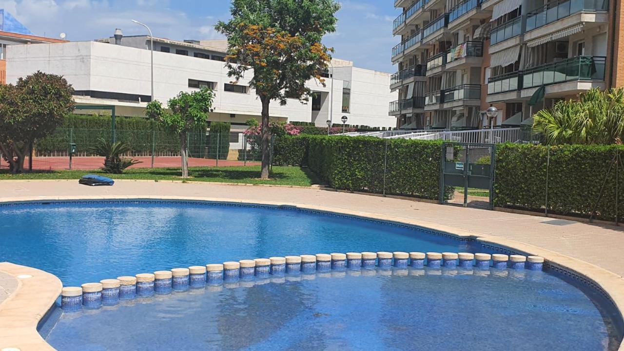 Universidad Del Mar - Alquiler Solo Familias Gandía Exteriör bild